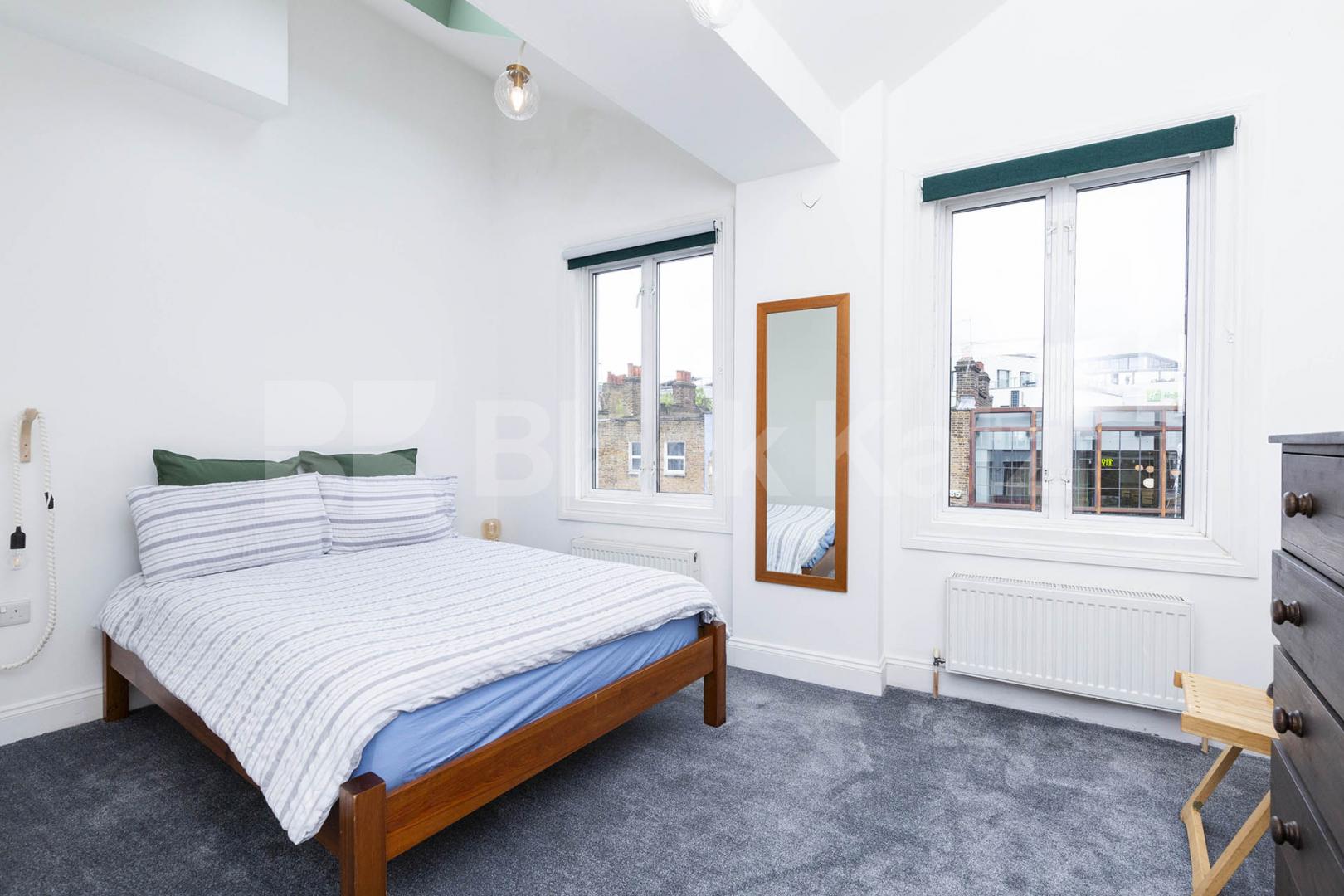 Spacious two double bedroom property with a large canal facing roof terrace  Camden High Street, Camden